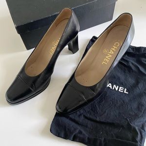 Chanel Black Heels. Size 37